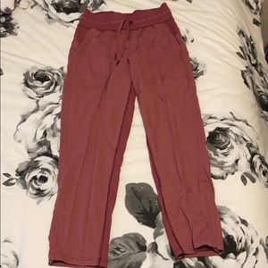 Lululemon Dance Studio Crop Unlined 25”